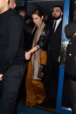 Arriving___leaving_the_Bagatelle_restaurant_in_London2C_UK_22_11_19_281729.jpg