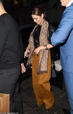 Arriving___leaving_the_Bagatelle_restaurant_in_London2C_UK_22_11_19_28929.jpg