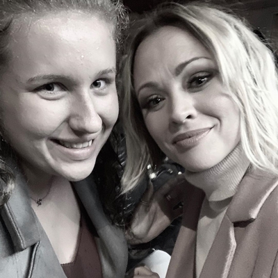 Kimberley_Walsh_Dominion_Theatre_in_London_29_09_19_28129.jpg