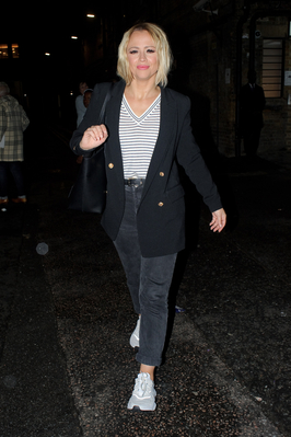 Kimberley_Walsh_Dominion_Theatre_in_London_23_09_19_28129.jpg