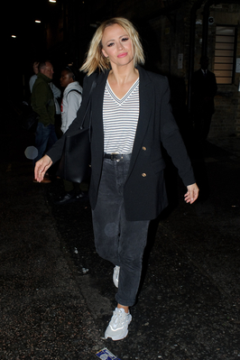 Kimberley_Walsh_Dominion_Theatre_in_London_23_09_19_28229.jpg