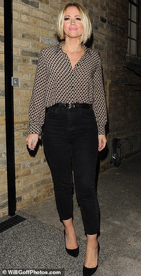 Kimberley_Walsh_seen_leaving_the_Dominion_theatre_10_09_19_281229.jpg