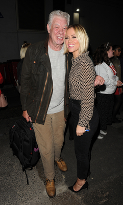 Kimberley_Walsh_seen_leaving_the_Dominion_theatre_10_09_19_285029.jpg