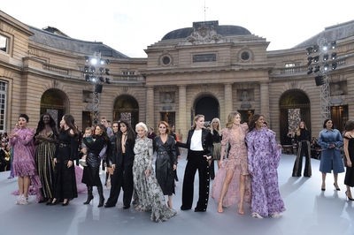 L_Oreal_Paris__PFW_fashion_show_at_the_Paris_Mint_in_Paris2C_France_28_09_19_2811029.jpg