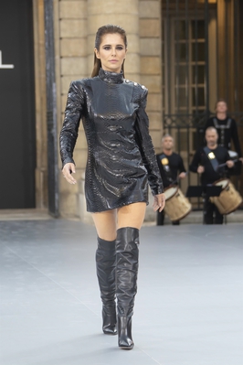 L_Oreal_Paris__PFW_fashion_show_at_the_Paris_Mint_in_Paris2C_France_28_09_19_2813829.jpg