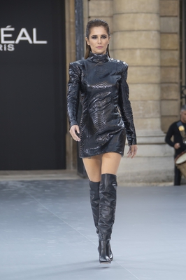 L_Oreal_Paris__PFW_fashion_show_at_the_Paris_Mint_in_Paris2C_France_28_09_19_2815529.jpg