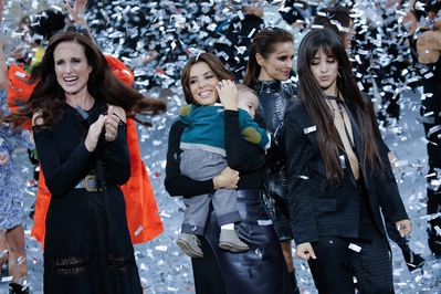 L_Oreal_Paris__PFW_fashion_show_at_the_Paris_Mint_in_Paris2C_France_28_09_19_2817529.jpg