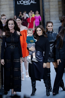 L_Oreal_Paris__PFW_fashion_show_at_the_Paris_Mint_in_Paris2C_France_28_09_19_2817929.jpg