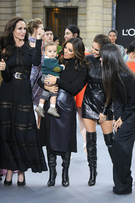 L_Oreal_Paris__PFW_fashion_show_at_the_Paris_Mint_in_Paris2C_France_28_09_19_2821029.jpg