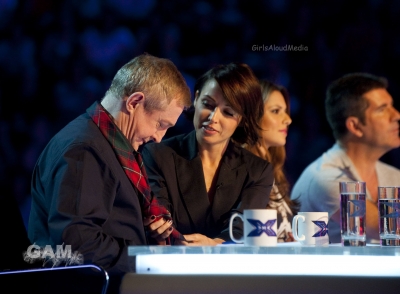 Cheryl_Cole__Judges-_Behind_the_scenes_of_X_Factor_2009_3.jpg