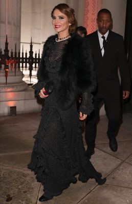 Leaving_the_Freemasons__Hall_in_London2C_UK_27_11_19_285129.jpg