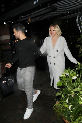 Nicola_Roberts___Kimberley_Walsh_Ours_Restaurant_in_London_05_10_19_281929.jpg