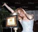 Имя файла=Nicola_and_Sarah_inside_Gilgamesh_060809_43.jpg
Размер файла=58КБ
Размеры=550x460
Дата=Март 10, 2012 Nicola_and_Sarah_inside_Gilgamesh_060809_43.jpg
