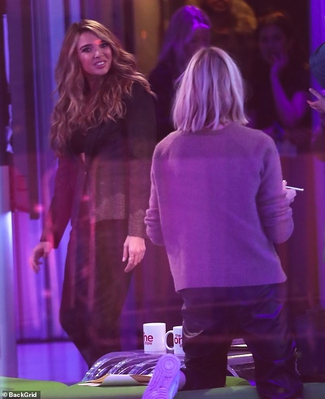 arrives_at_BBC_studios_for_appearance_on_The_One_Show_10_02_20_28529.jpg