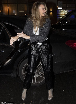 arriving_at_Nobu_London_26_01_20_28829.jpg