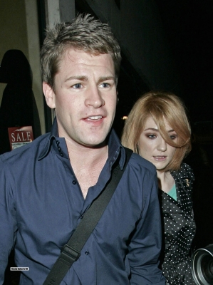 Nicola_Roberts_and_Charlie_outside_Mayfair_hotel_100809_128.jpg