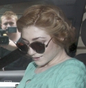 Nicola_Roberts_leaving_Mayfair_hotel_100809_17.jpg