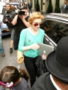 Nicola_Roberts_leaving_Mayfair_hotel_100809_5.jpg