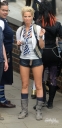 Sarah_Harding_on_set_of_St_Trinians_movie_100809_111.jpg