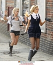Sarah_Harding_on_set_of_St_Trinians_movie_100809_132.jpg