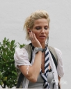 Sarah_Harding_on_set_of_St_Trinians_movie_100809_21.jpg