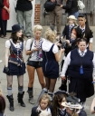 Sarah_Harding_on_set_of_St_Trinians_movie_100809_56.jpg