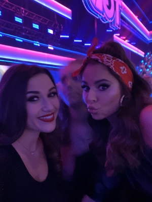 Live_1_01_02_20_28629.jpg