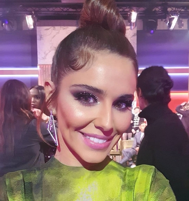 Live_5_29_02_20_281229.jpg