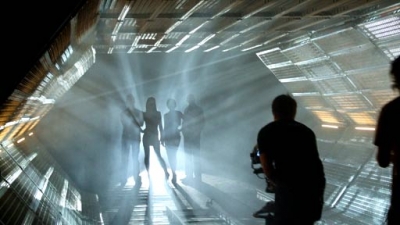 Cheryl_Cole_and_Judges_-_Behind_the_scenes_of_trailer_2009_2.jpg