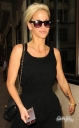 Sarah_Harding_leaves_her_hotel_in_London_130809_3.jpg