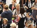 Имя файла=Sarah_Harding_on_set_at_Liverpool_Street_Station_160809_152.jpg
Размер файла=278КБ
Размеры=1699x1294
Дата=Март 10, 2012 Sarah_Harding_on_set_at_Liverpool_Street_Station_160809_152.jpg