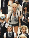 Имя файла=Sarah_Harding_on_set_at_Liverpool_Street_Station_160809_153.jpg
Размер файла=394КБ
Размеры=1699x2214
Дата=Март 10, 2012 Sarah_Harding_on_set_at_Liverpool_Street_Station_160809_153.jpg