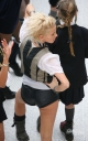 Sarah_Harding_on_set_at_Liverpool_Street_Station_160809_18.jpg