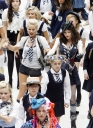 Имя файла=Sarah_Harding_on_set_at_Liverpool_Street_Station_160809_215.jpg
Размер файла=538КБ
Размеры=1699x2337
Дата=Март 10, 2012 Sarah_Harding_on_set_at_Liverpool_Street_Station_160809_215.jpg