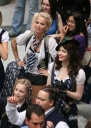 Sarah_Harding_on_set_at_Liverpool_Street_Station_160809_25.jpg