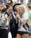 Имя файла=Sarah_Harding_on_set_at_Liverpool_Street_Station_160809_293.jpg
Размер файла=399КБ
Размеры=1699x2060
Дата=Март 10, 2012 Sarah_Harding_on_set_at_Liverpool_Street_Station_160809_293.jpg