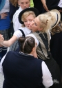 Имя файла=Sarah_Harding_on_set_at_Liverpool_Street_Station_160809_42.jpg
Размер файла=340КБ
Размеры=1699x2392
Дата=Март 10, 2012 Sarah_Harding_on_set_at_Liverpool_Street_Station_160809_42.jpg