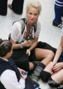 Имя файла=Sarah_Harding_on_set_at_Liverpool_Street_Station_160809_46.jpg
Размер файла=369КБ
Размеры=1699x2379
Дата=Март 10, 2012 Sarah_Harding_on_set_at_Liverpool_Street_Station_160809_46.jpg