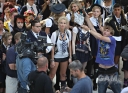 Имя файла=Sarah_Harding_on_set_at_Liverpool_Street_Station_160809_50.jpg
Размер файла=283КБ
Размеры=1698x1237
Дата=Март 10, 2012 Sarah_Harding_on_set_at_Liverpool_Street_Station_160809_50.jpg