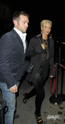 Sarah_Harding_seen_leaving_Nobu_130809_4.jpg