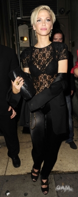 Sarah_Harding_seen_leaving_Nobu_130809_51.jpg