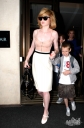 Nicola_Roberts_leaves_Mayfair_hotel_260809_8.jpg