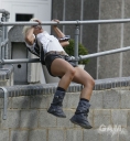 Имя файла=Sarah_Harding_filming_St_Trinians_2_on_Londons_Southbank_270809_130.jpg
Размер файла=394КБ
Размеры=1699x1829
Дата=Март 10, 2012 Sarah_Harding_filming_St_Trinians_2_on_Londons_Southbank_270809_130.jpg