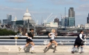 Имя файла=Sarah_Harding_filming_St_Trinians_2_on_Londons_Southbank_270809_155.jpg
Размер файла=267КБ
Размеры=1698x1074
Дата=Март 10, 2012 Sarah_Harding_filming_St_Trinians_2_on_Londons_Southbank_270809_155.jpg