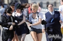Имя файла=Sarah_Harding_filming_St_Trinians_2_on_Londons_Southbank_270809_213.jpg
Размер файла=275КБ
Размеры=1698x1125
Дата=Март 10, 2012 Sarah_Harding_filming_St_Trinians_2_on_Londons_Southbank_270809_213.jpg