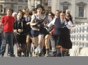 Имя файла=Sarah_Harding_filming_St_Trinians_2_on_Londons_Southbank_270809_275.jpg
Размер файла=95КБ
Размеры=1000x741
Дата=Март 10, 2012 Sarah_Harding_filming_St_Trinians_2_on_Londons_Southbank_270809_275.jpg