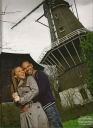Kimberley_and_Justin_-_Hello_Magazine_2009_10.jpg