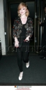 Nicola_Roberts_arriving_at_The_Crown_pub_080909_11.jpg