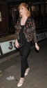 Nicola_Roberts_arriving_at_The_Crown_pub_080909_2.jpg