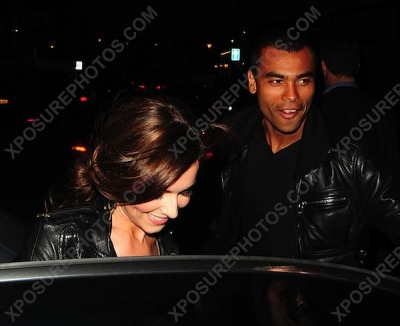 Cheryl__Ashley_leaving_Zuma_Resturant_100909_3.jpg